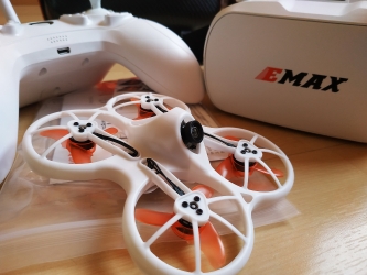 Emax Tinyhawk RTF bemutató - A tökéletes kezdő FPV drón?